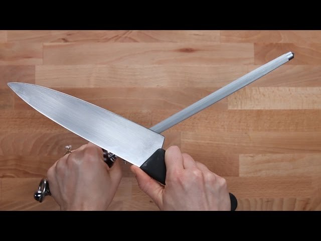 How To Use A Knife Sharpener Tool